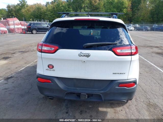 1C4PJMAB3GW220548 Jeep Cherokee Sport