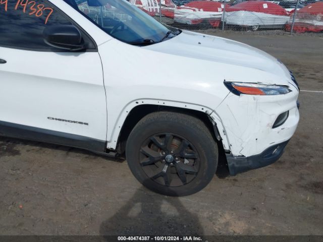 1C4PJMAB3GW220548 Jeep Cherokee Sport
