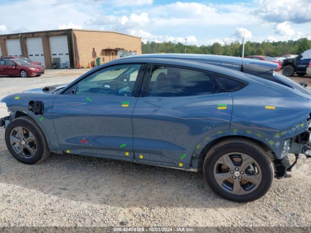 3FMTK1R42PMA66202 Ford Mustang Mach-e Select