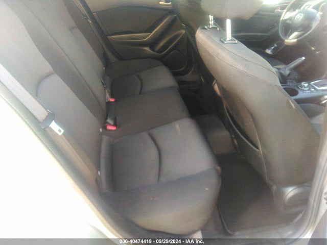 3MZBM1T77GM297056 Mazda Mazda3 I Sport