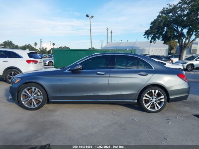 55SWF4JB5HU184251 Mercedes-Benz C 300 Luxury/sport