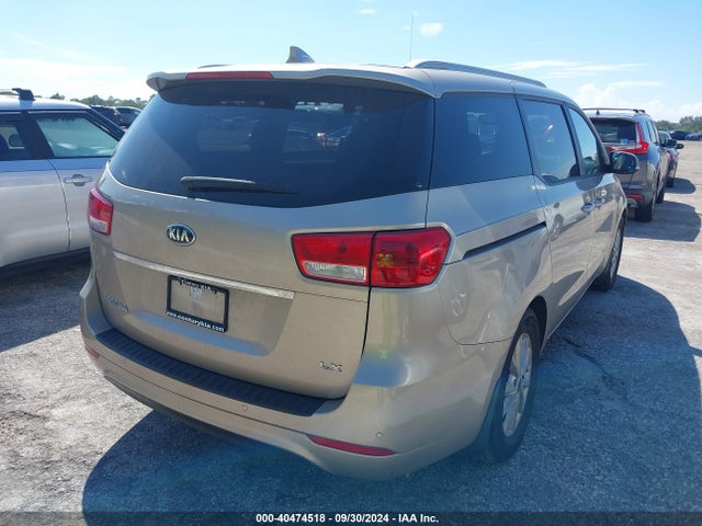 KIA SEDONA LX 2016 KNDMB5C12G6211785 Image 4