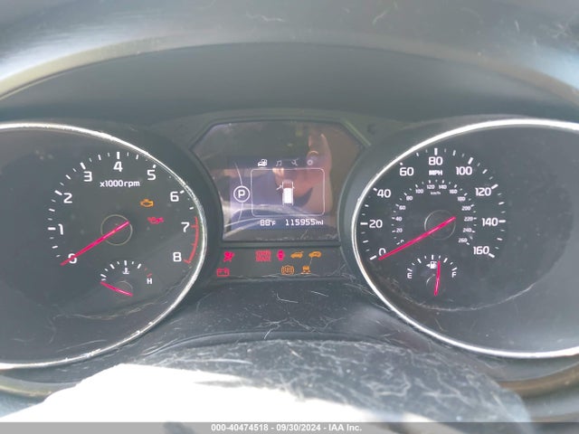 KIA SEDONA LX 2016 KNDMB5C12G6211785 Image 7