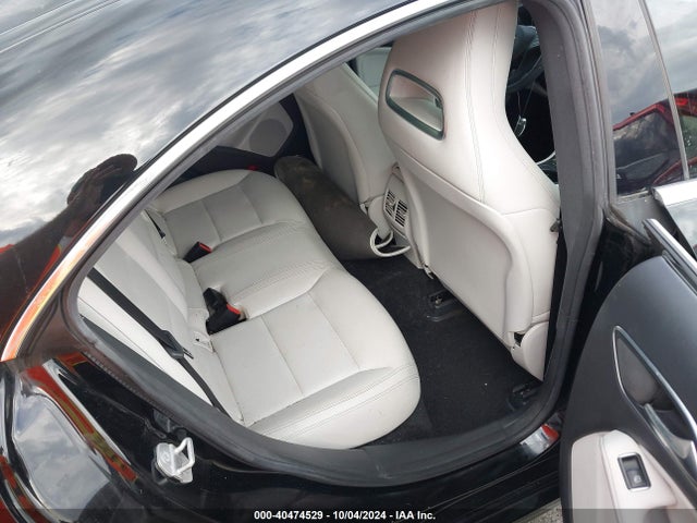 WDDSJ4EB6HN436136 Mercedes-Benz CLA 250