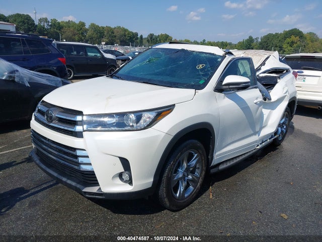 Toyota Highlander Limited Platinum 2019 5TDYZRFH3KS312016 Image 2