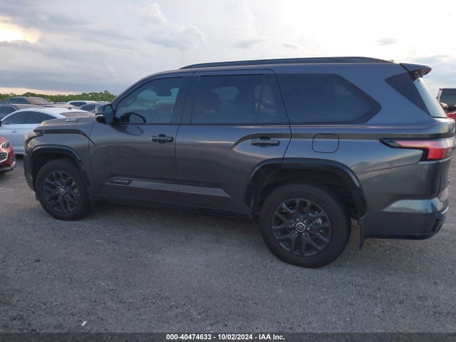 Toyota Sequoia Platinum 2023 7SVAAAAA4PX002422 Image 13