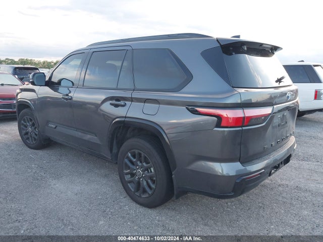 Toyota Sequoia Platinum 2023 7SVAAAAA4PX002422 Image 3
