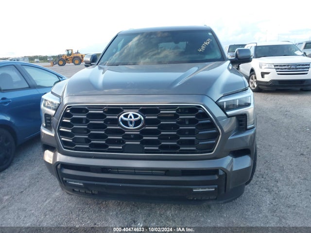 Toyota Sequoia Platinum 2023 7SVAAAAA4PX002422 Image 6