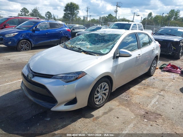 Toyota COROLLA LE 2017 2T1BURHE4HC879196 Image 2