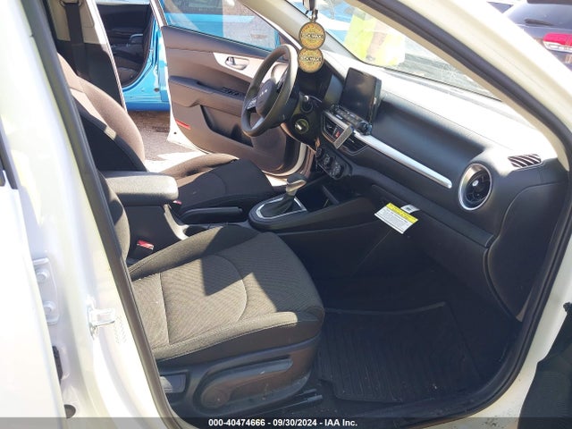 KIA Forte Lxs 2023 3KPF24AD4PE513881 Image 5