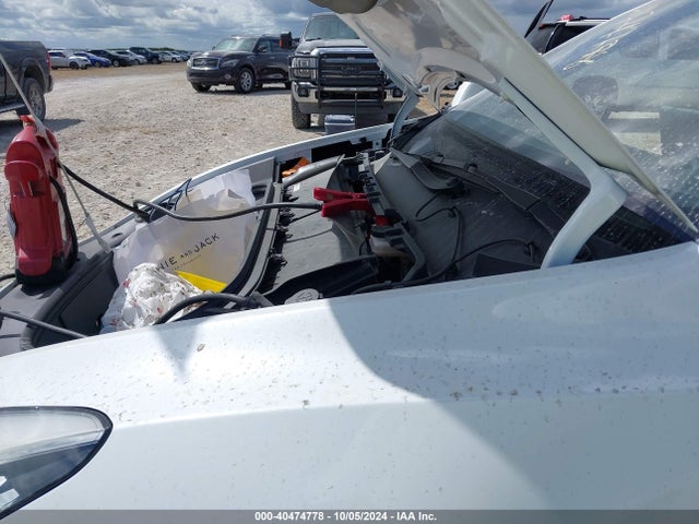 2022 TESLA MODEL Y 7SAYGDEE8NF401172 Photo 9