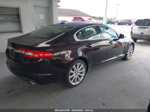 2011 JAGUAR XF SAJWA0GB4BLR88692 Photo 3
