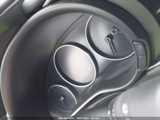 JM1BPAKL5N1501419 Mazda Mazda3 Select
