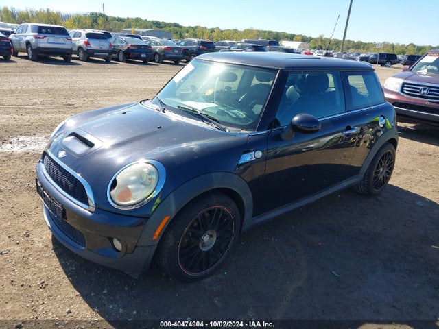 2007 MINI COOPER S WMWMF73567TL92407 Photo 1