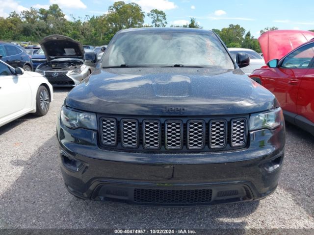 1C4RJEAGXMC717667 Jeep Grand Cherokee Laredo X 4x2