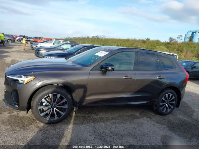 YV4L12RK6R1822218 Volvo Xc60 B5 Core Dark Theme