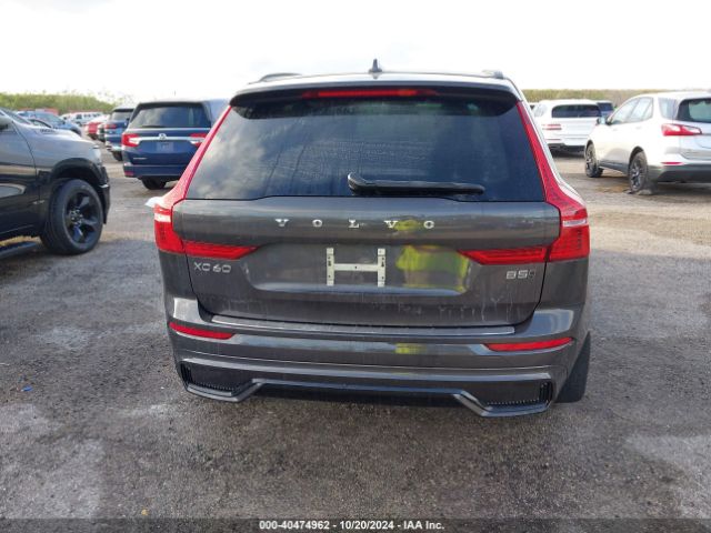 YV4L12RK6R1822218 Volvo Xc60 B5 Core Dark Theme