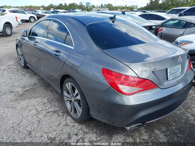 Mercedes-Benz CLA 250 2016 WDDSJ4EB8GN384930 Image 3