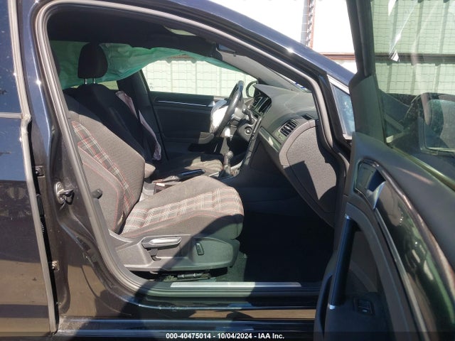 3VW5T7AU6GM039865 Volkswagen Golf Gti S 4-door