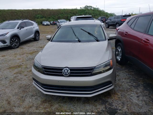 3VWLA7AJ6FM404305 Volkswagen Jetta 2.0l Tdi Se