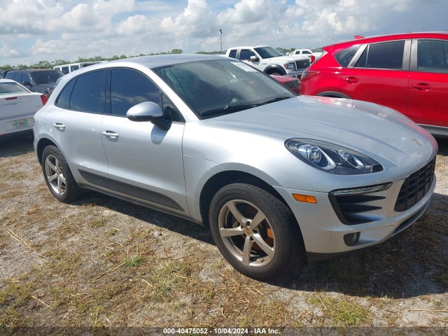 2018 PORSCHE MACAN WP1AA2A54JLB02262 Photo 0