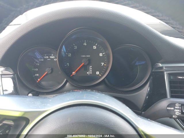 2018 PORSCHE MACAN WP1AA2A54JLB02262 Photo 6