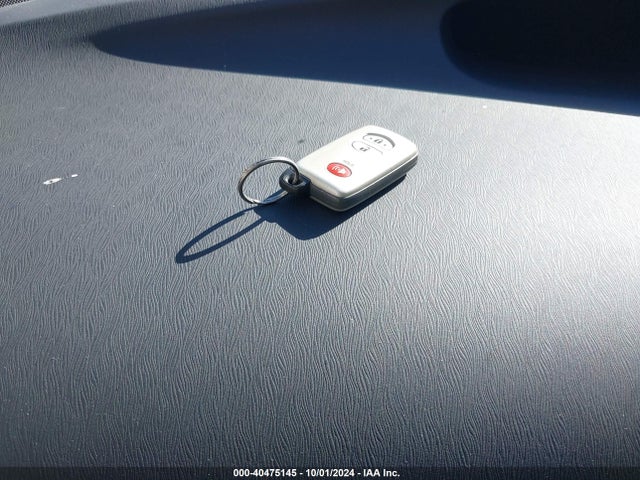 Toyota Prius Three 2015 JTDKN3DU4F1955802 Image 11