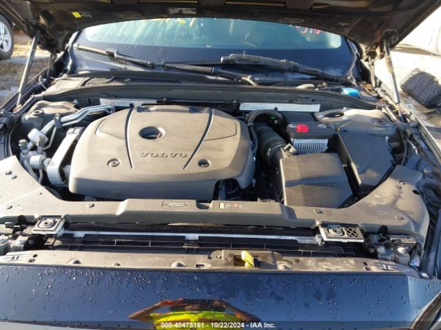 7JRA22TKXLG044009 Volvo S60 T6 Momentum