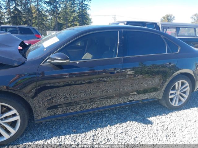 1VWLA7A38KC009135 Volkswagen Passat 2.0t Wolfsburg Edition