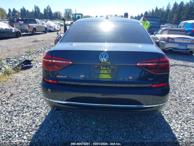 1VWLA7A38KC009135 Volkswagen Passat 2.0t Wolfsburg Edition