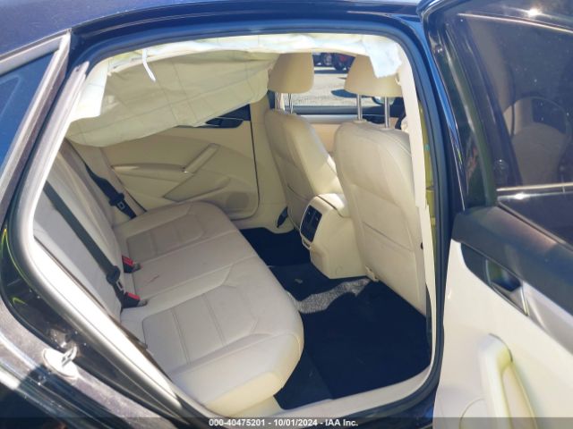 1VWLA7A38KC009135 Volkswagen Passat 2.0t Wolfsburg Edition