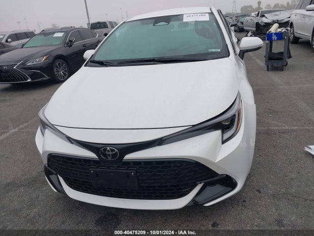 JTND4MBE9S3234172 Toyota COROLLA SE