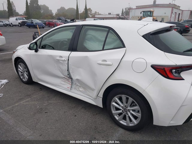 JTND4MBE9S3234172 Toyota COROLLA SE