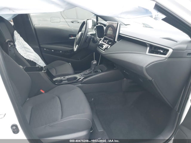 JTND4MBE9S3234172 Toyota COROLLA SE