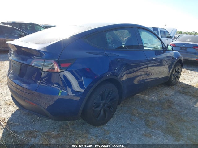 2024 TESLA MODEL Y 7SAYGDED4RF100265 Photo 3