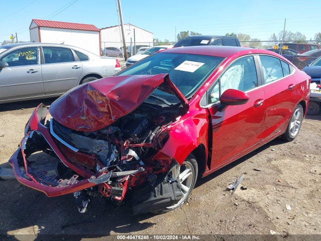 Chevrolet Cruze Lt Auto 2018 1G1BE5SM3J7154596 Image 2