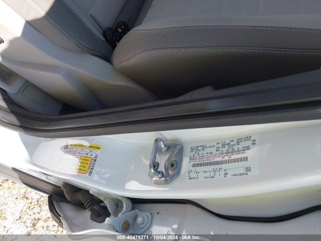 Ford ESCAPE SE 2016 1FMCU0GX6GUB52111 Image 9