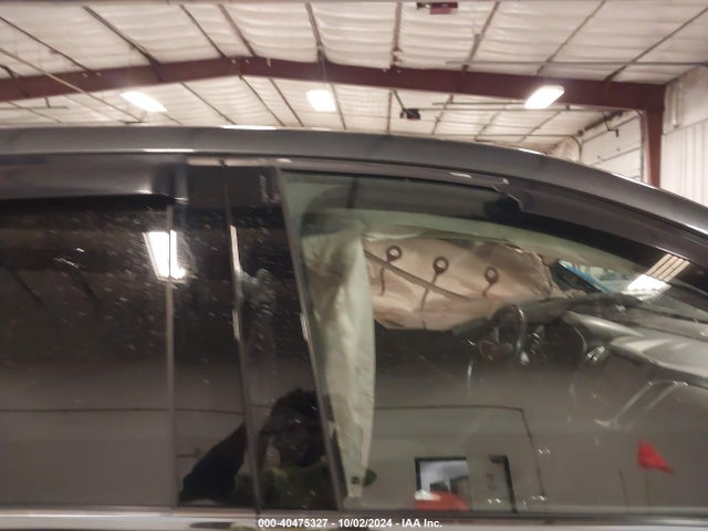 Chevrolet EQUINOX LT 2019 2GNAXUEV9K6250446 Image 20