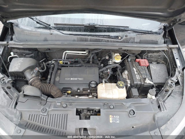 Chevrolet TRAX LS 2019 3GNCJNSB5KL392007 Image 10