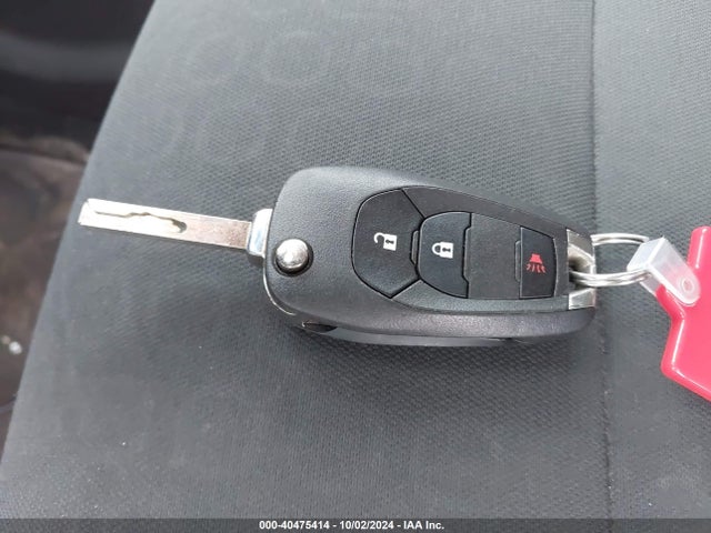 Chevrolet TRAX LS 2019 3GNCJNSB5KL392007 Image 11