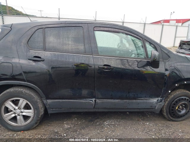 Chevrolet TRAX LS 2019 3GNCJNSB5KL392007 Image 13