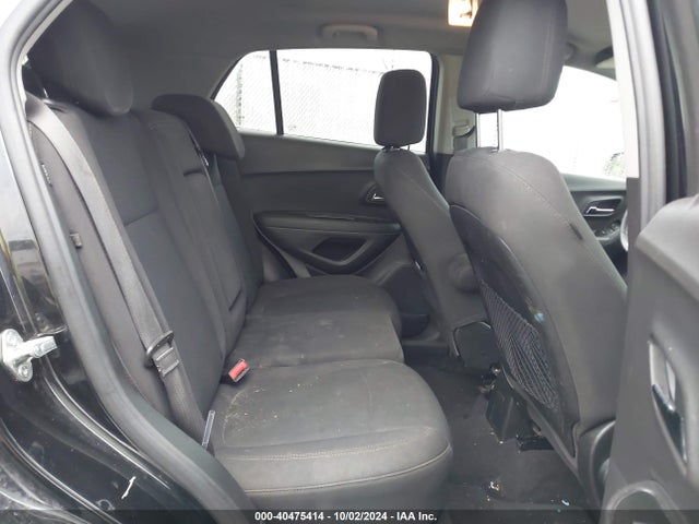 Chevrolet TRAX LS 2019 3GNCJNSB5KL392007 Image 8
