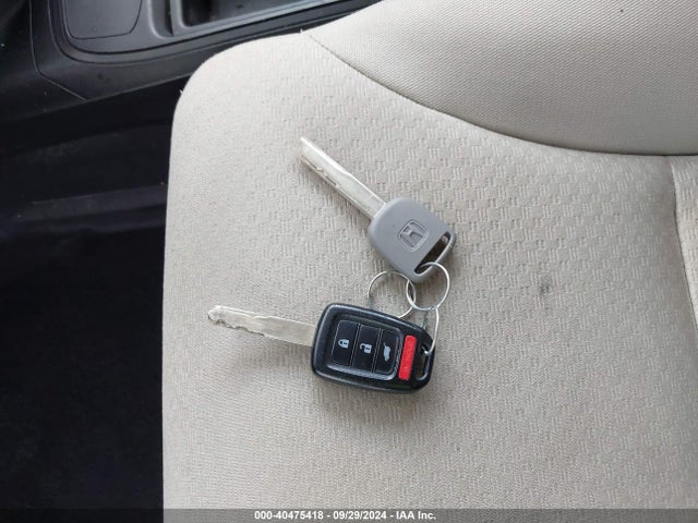 Honda CR-V LX 2015 2HKRM3H31FH505116 Image 11