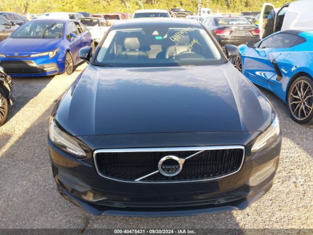 LVY982AK2JP027858 Volvo S90 T5 Momentum