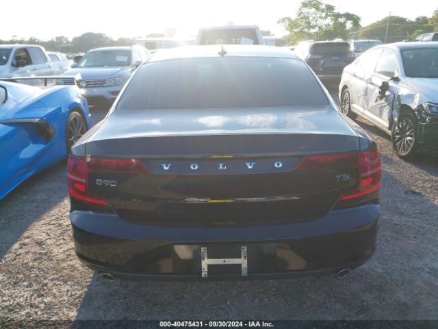 LVY982AK2JP027858 Volvo S90 T5 Momentum