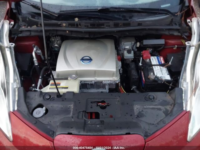 1N4AZ0CPXFC332771 Nissan LEAF S