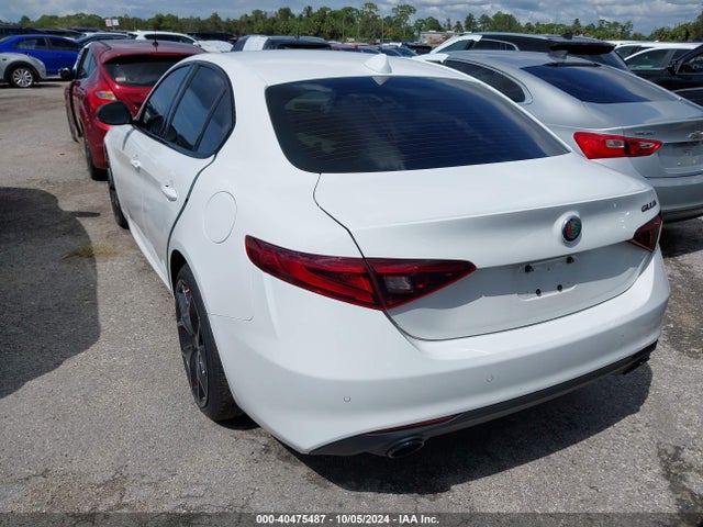 ZARFAMAN7L7636327 Alfa Romeo Giulia Rwd