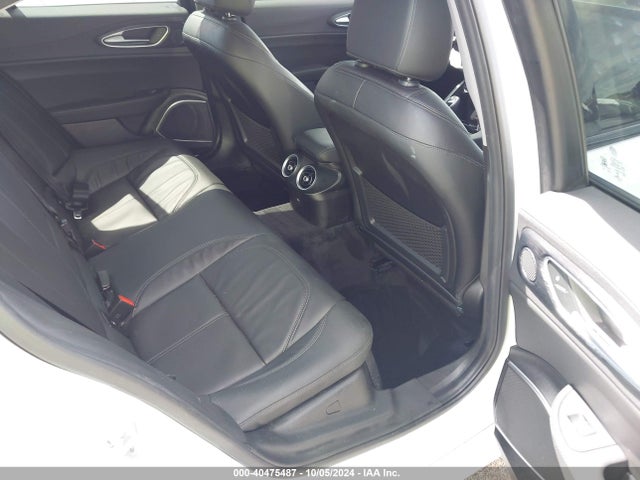 ZARFAMAN7L7636327 Alfa Romeo Giulia Rwd