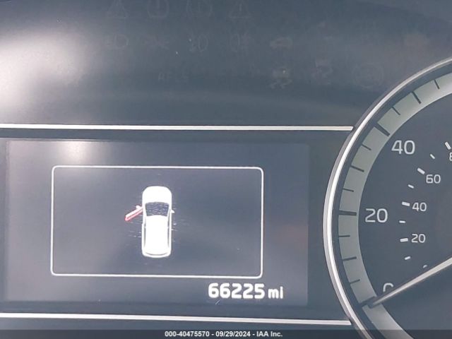 KNDCC3LC9K5274587 KIA NIRO EX