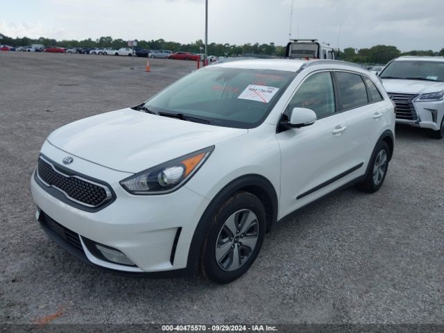 KNDCC3LC9K5274587 KIA NIRO EX